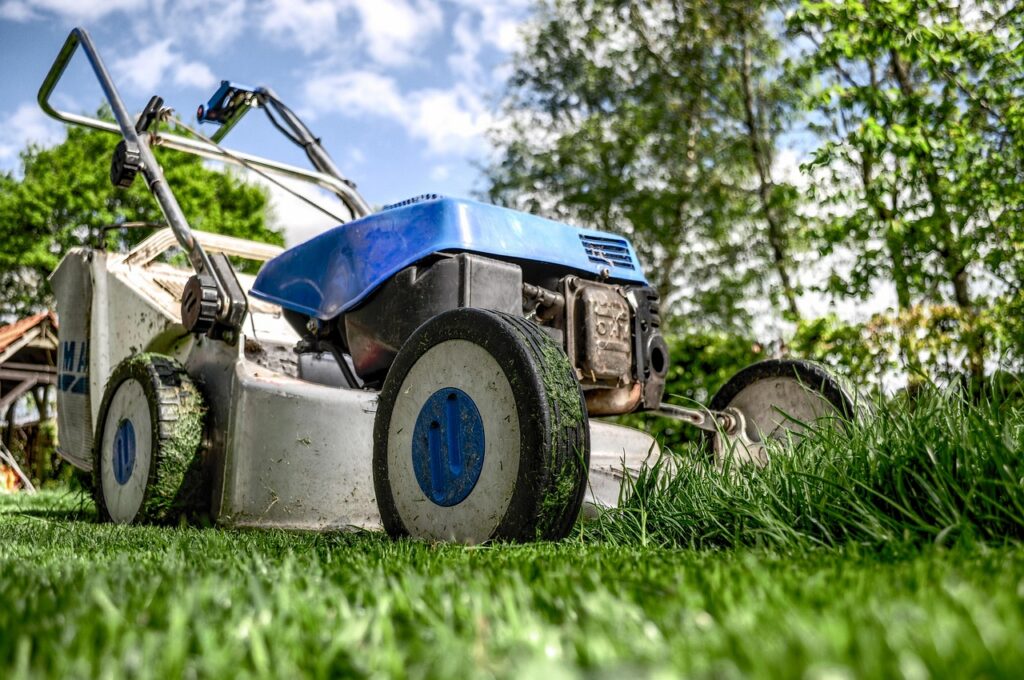 lawn mower, nature, grass, garden, front yard, gardening, lawn-mower chassis, lawn, cutting, gardener, equipment, machine, backyard, mower, maintenance, yard